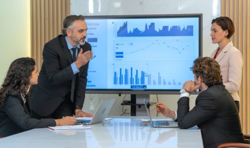 Entscheider in der Diskussion über ITIL
